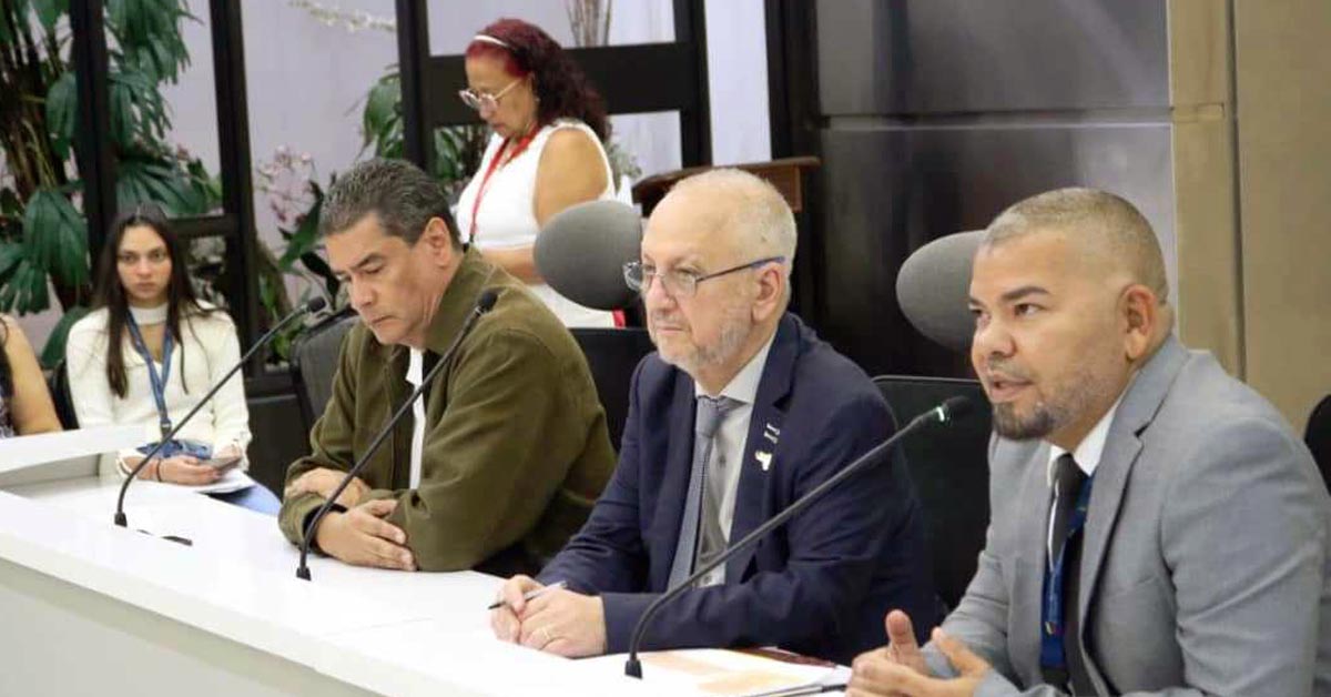 Formación de excelencia para nuestra diplomacia rumbo a modelo de profesionalización