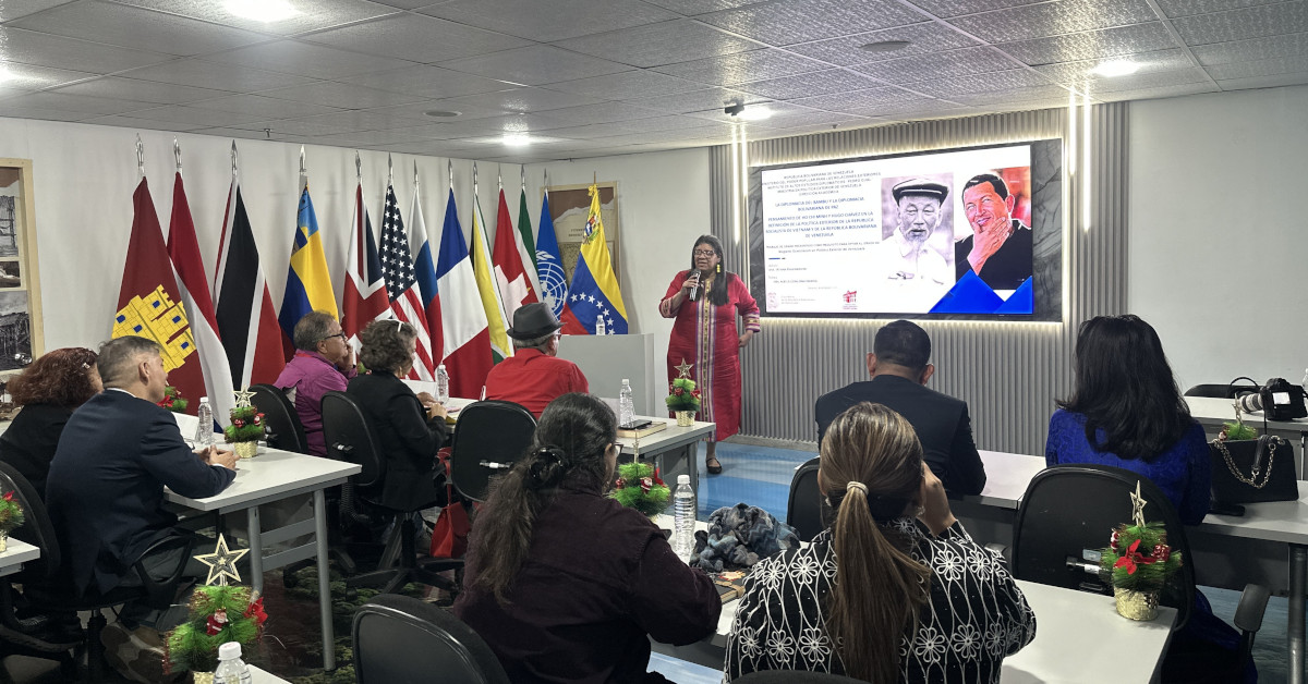 Concluye con éxito ciclo de defensas de tesis del IAEDPG