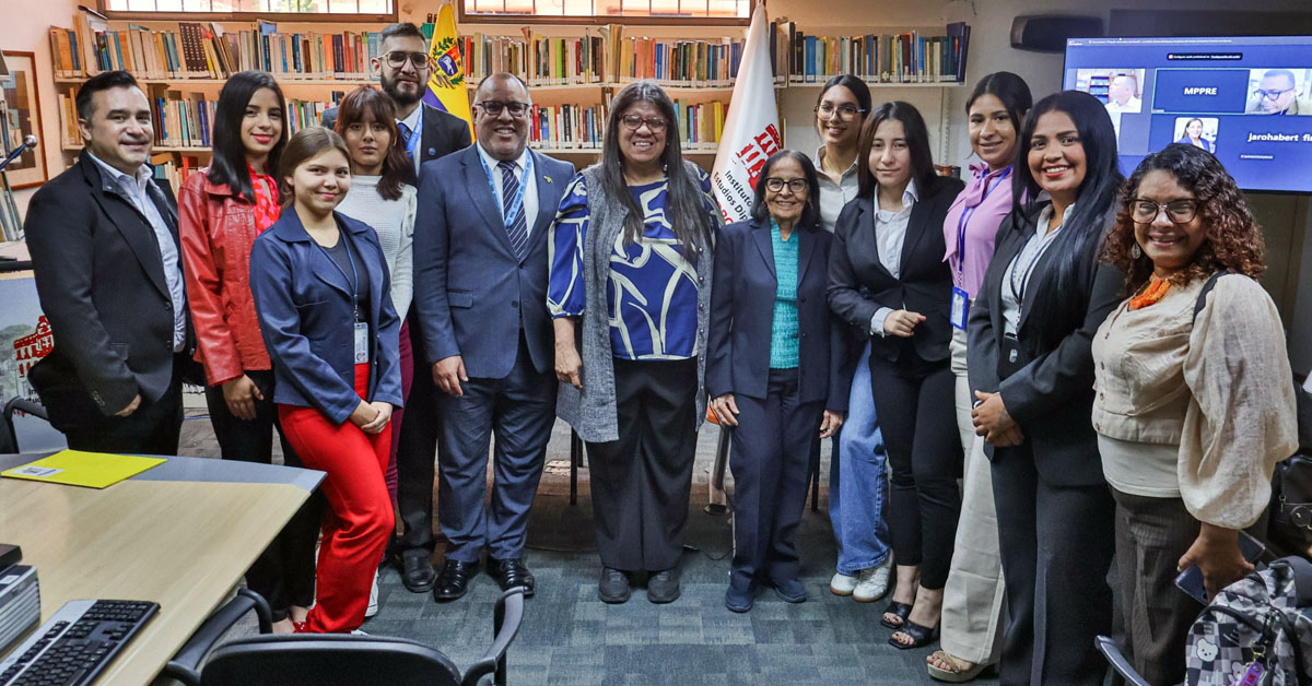 Clase magistral sobre el legado diplomático de Miranda reunió a nutrido público en el IAEDPG